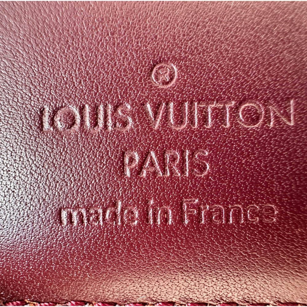 Louis Vuitton Burgundy Wine Wallet. - Picture 7 of 16